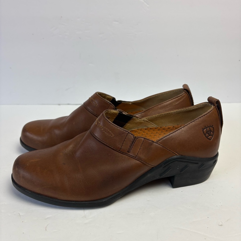Ariat Brown Leather Slip-On Shoes Mules Clogs Women’s size 7.5 Western Booties